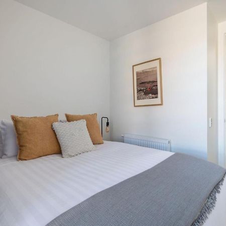 The Tiers- Hot Tub- Ac- Bbq- Free Parking Villa Queenstown Bagian luar foto