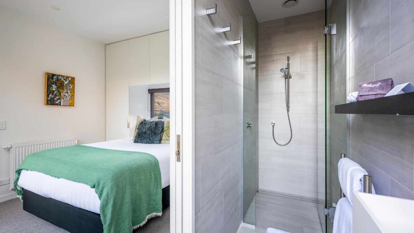 The Tiers- Hot Tub- Ac- Bbq- Free Parking Villa Queenstown Bagian luar foto