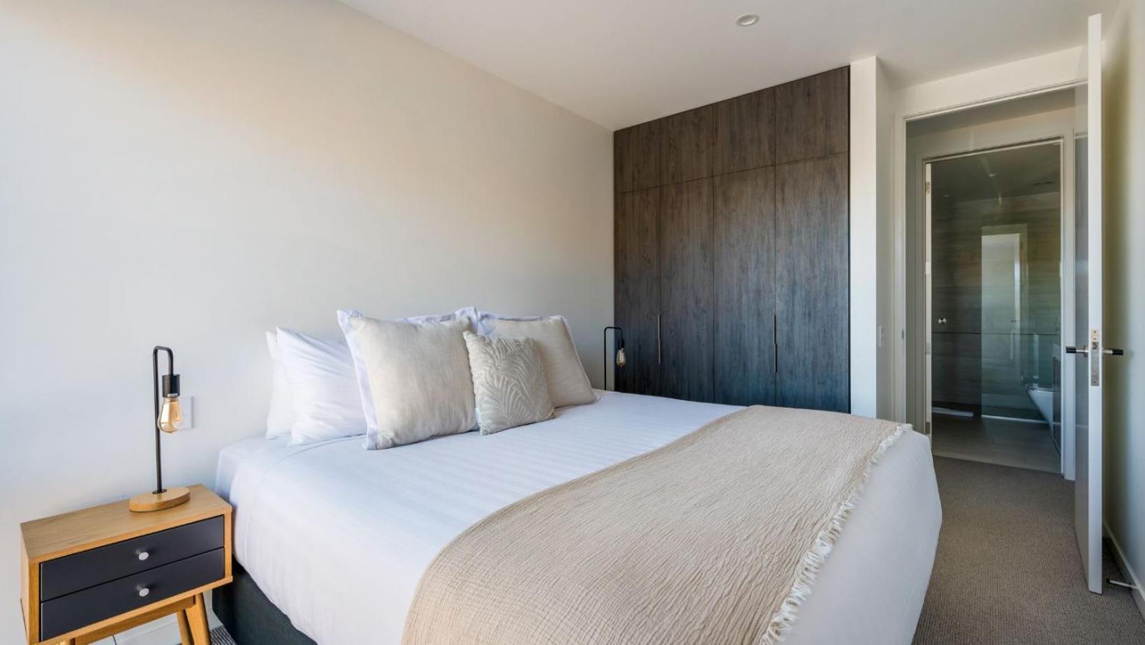 The Tiers- Hot Tub- Ac- Bbq- Free Parking Villa Queenstown Bagian luar foto